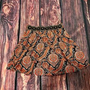 Large Miami brand patterned skirt with belt design